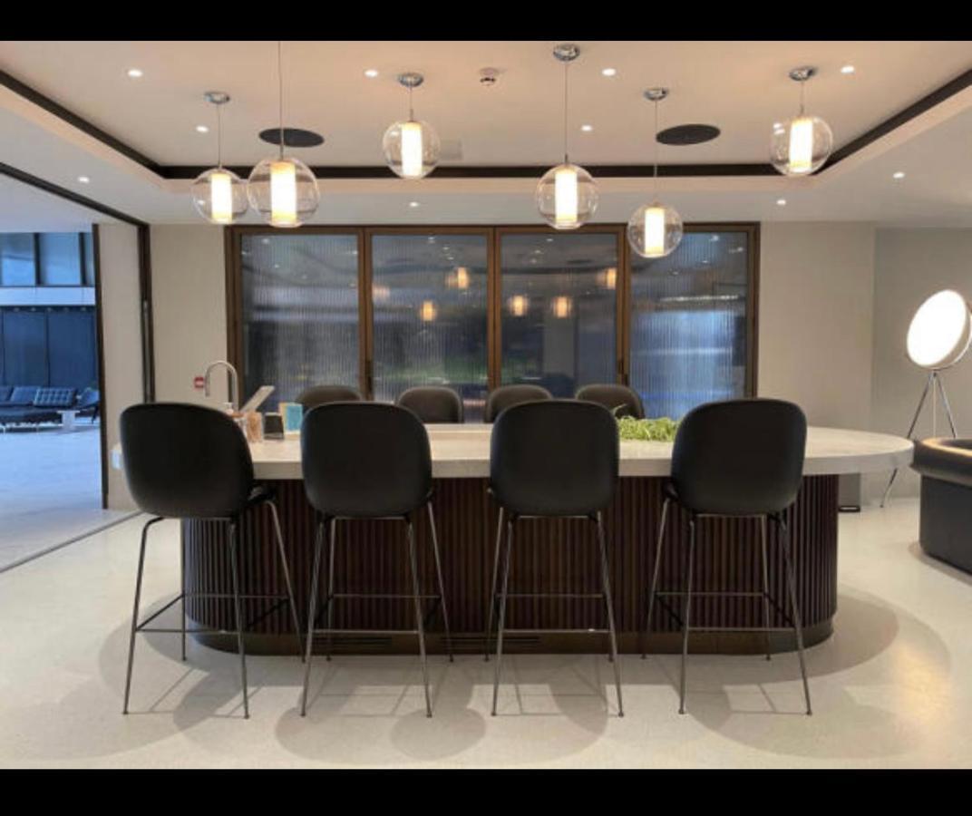 Luxurious Manchester City Centre 2 Bed Apartment Buitenkant foto