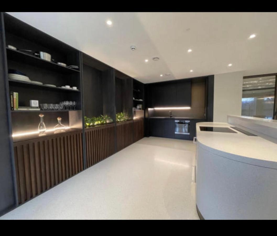 Luxurious Manchester City Centre 2 Bed Apartment Buitenkant foto